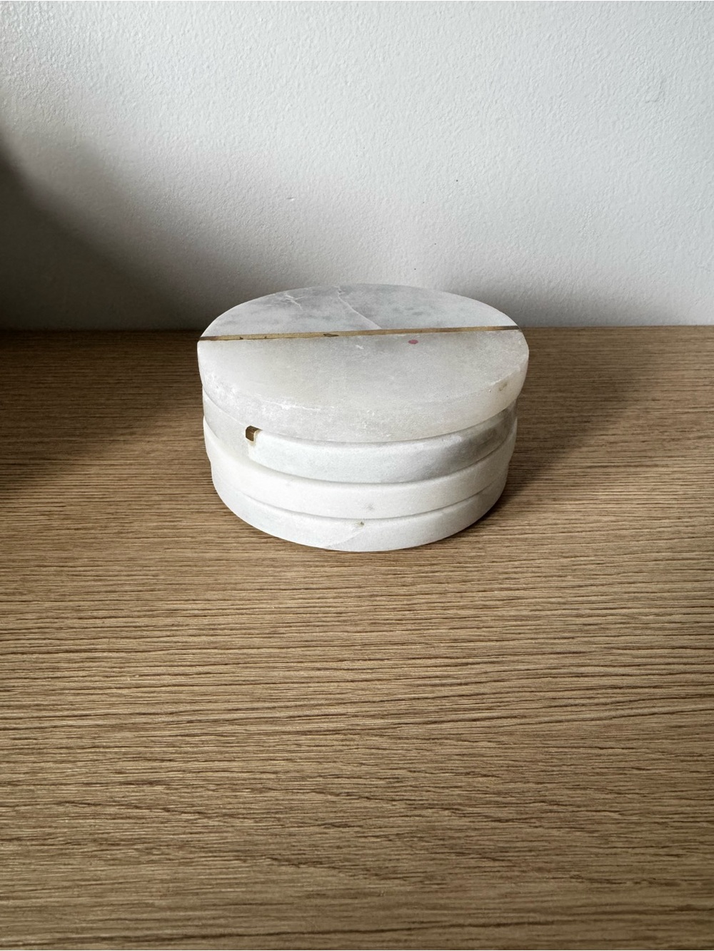 Round White Marble Coasters with Gold Inlay